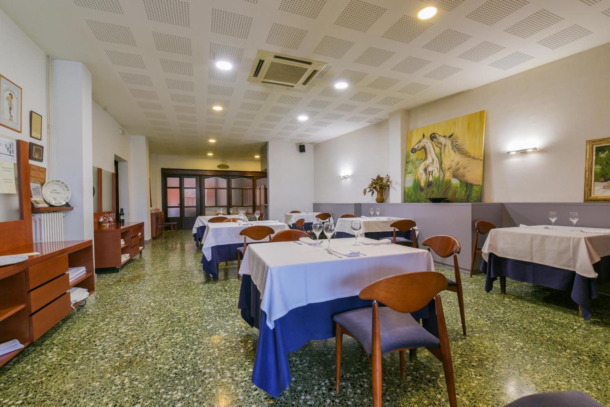 Hotel Robert La Pobla de Claramunt 외부 사진